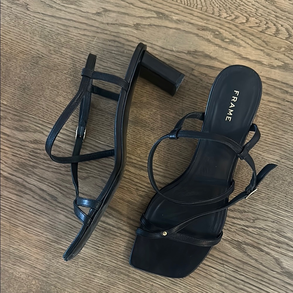 Frame Women's Black Strappy Sandals